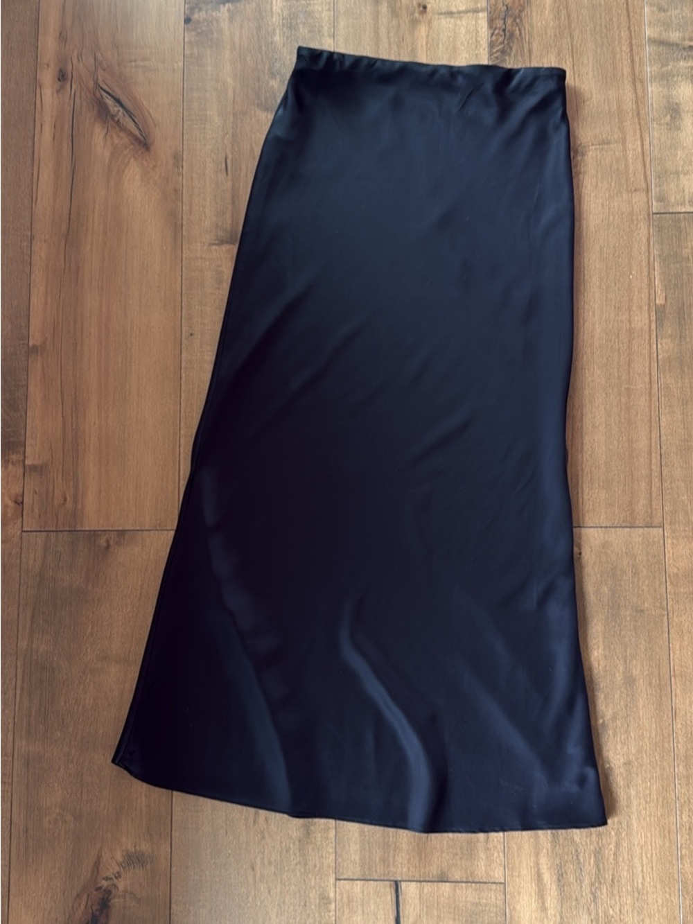 Abercrombie & Fitch Black Satin Midi Skirt - Picture 2 of 7